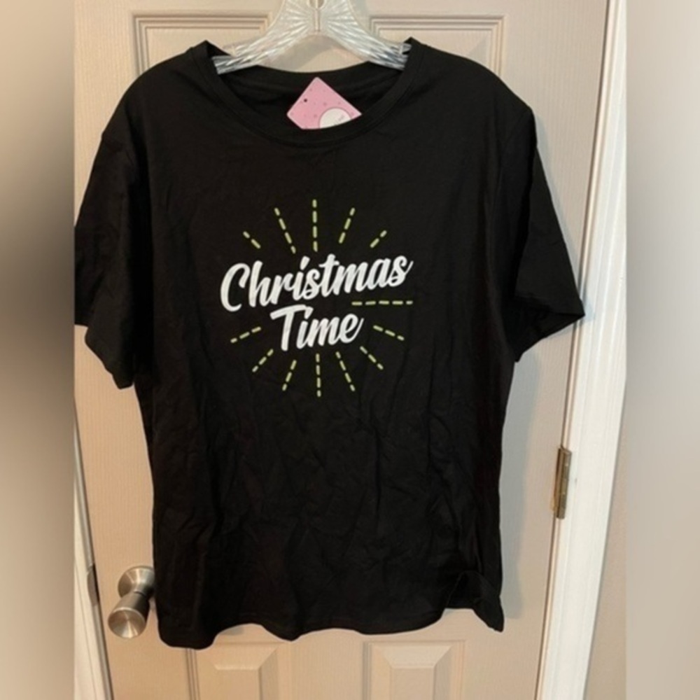 Christmas Time NWT tee